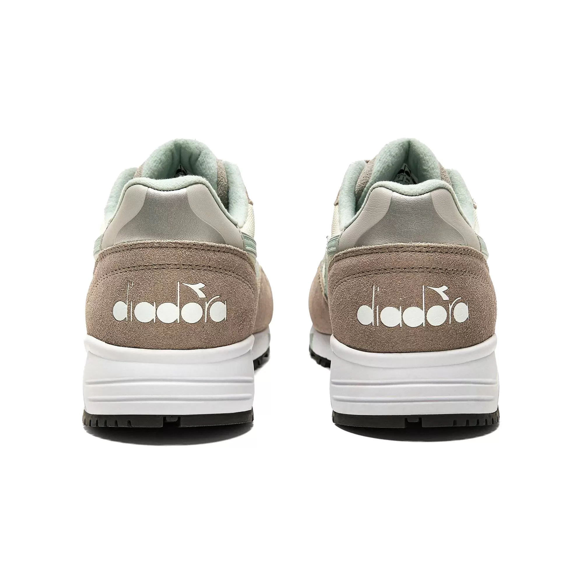 Diadora N902 Trainers - String Grey / White Pristine