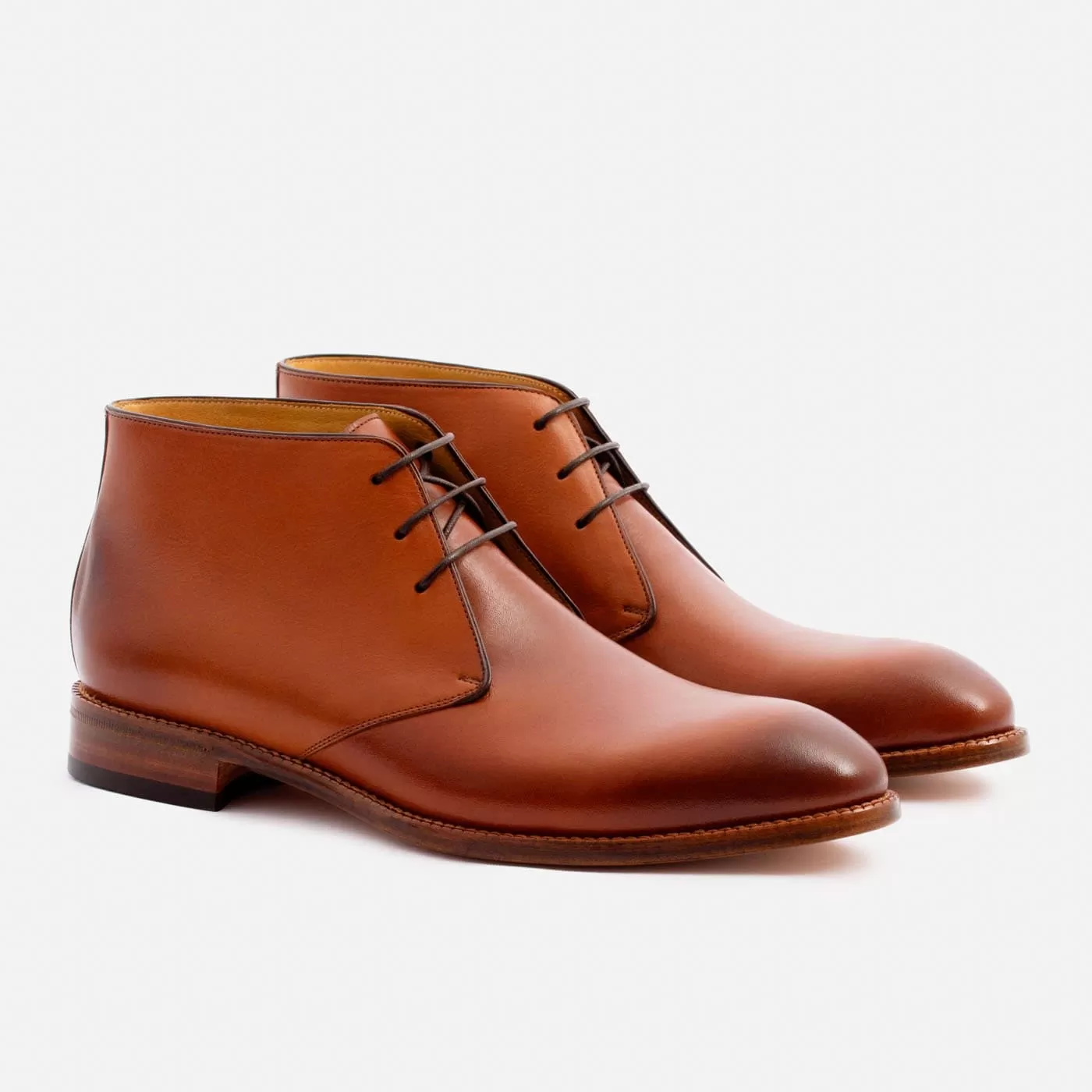 Ellis Chukka Boots - Men's