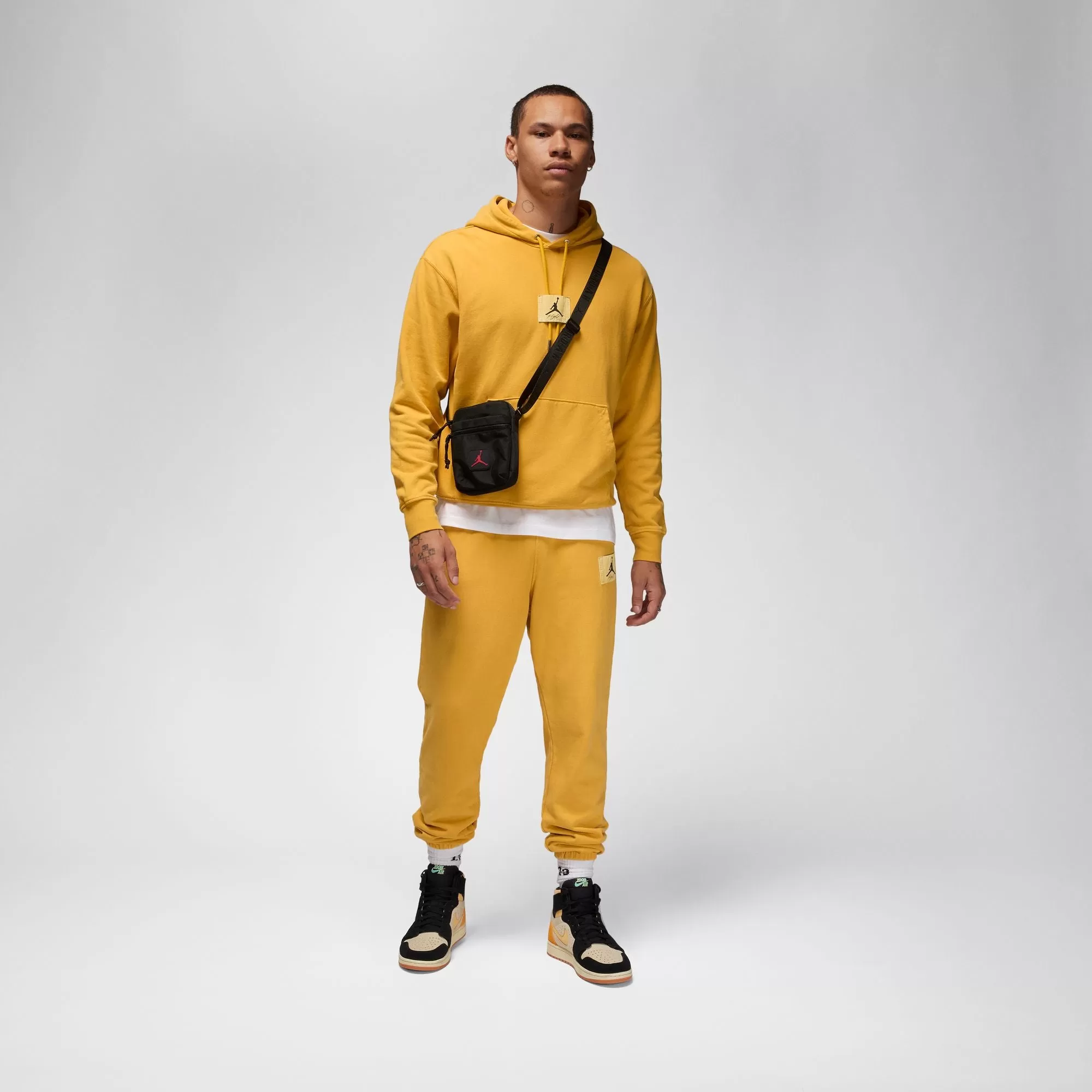 Jordan Flight Fleece Men's Sweatpants (Yellow Ochre)