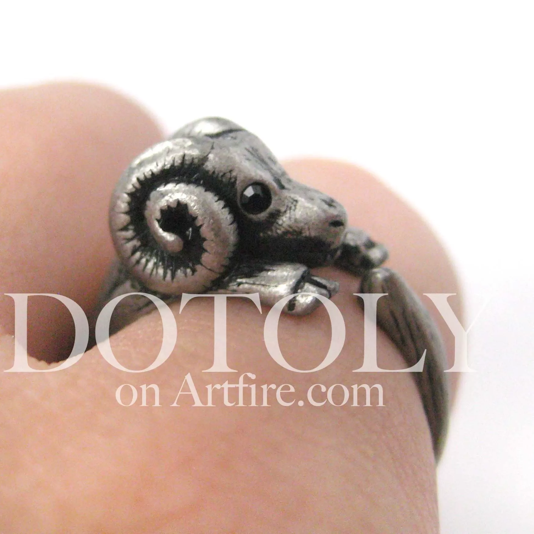 Sheep Ram Animal Wrap Around Ring in Silver - Sizes 4 to 9 Available