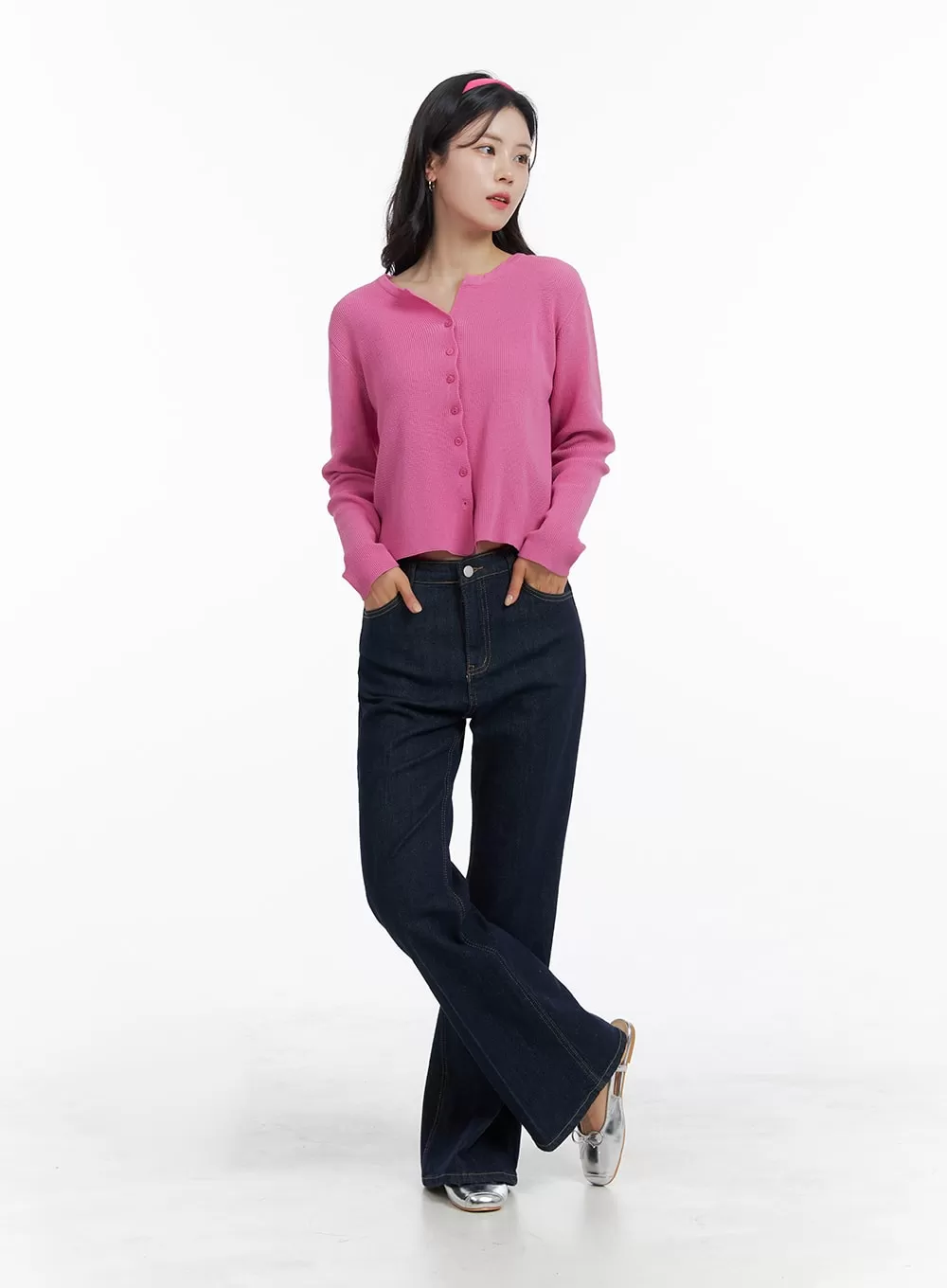 Solid Semi-Flared Jeans OM419