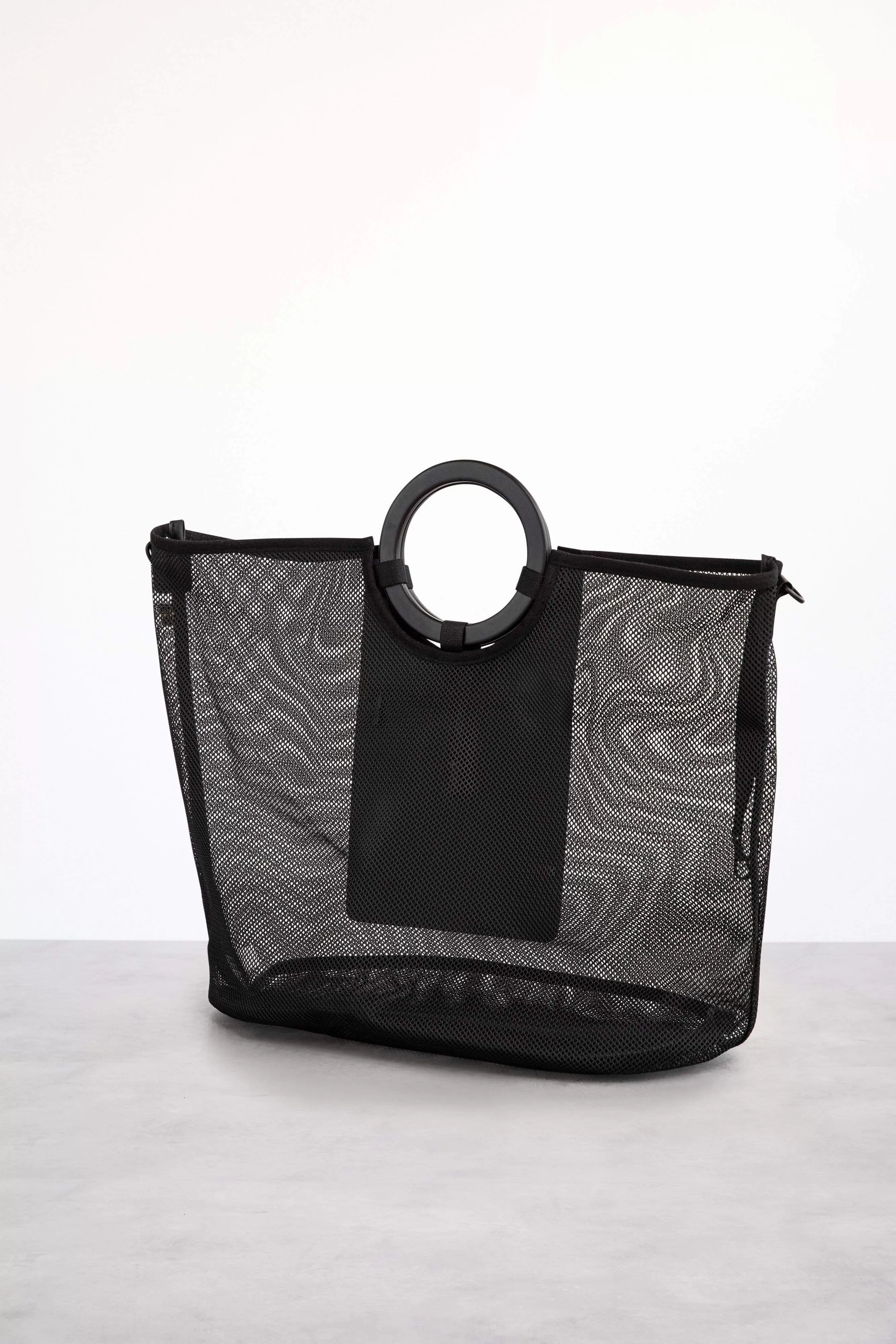 The Beach Bag in Black