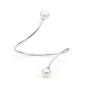 Twist Pearl Cuff